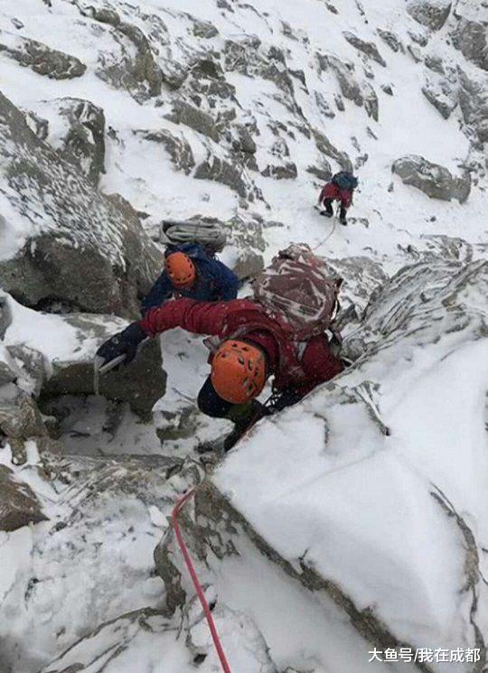 甘孜雪山遇难者系中学体育老师 登山途中不幸滑坠